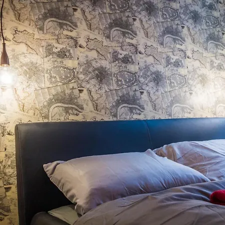 Central 2Br & 2Ba By Fashion Street Apartmán
